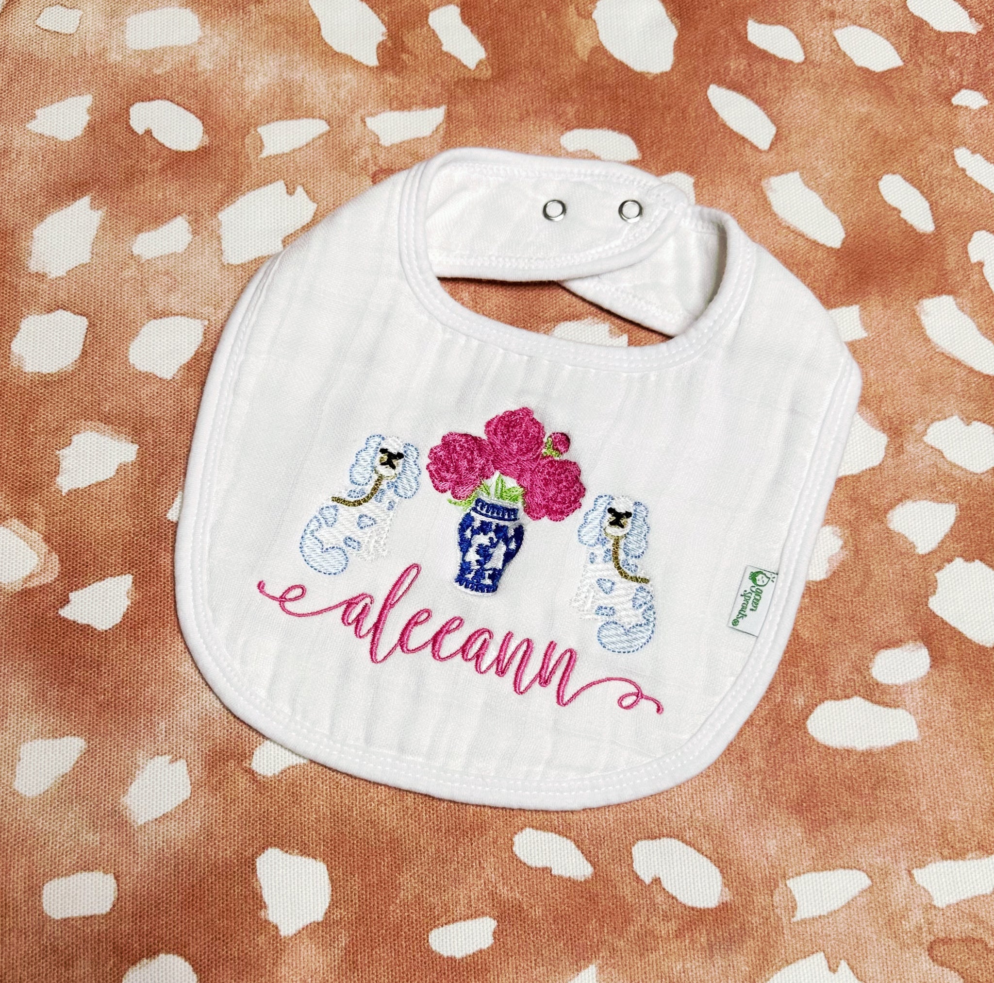 Halee Parham- White Muslin Bib