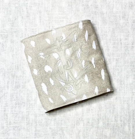 Jordan Cates- Bouquet Wrap