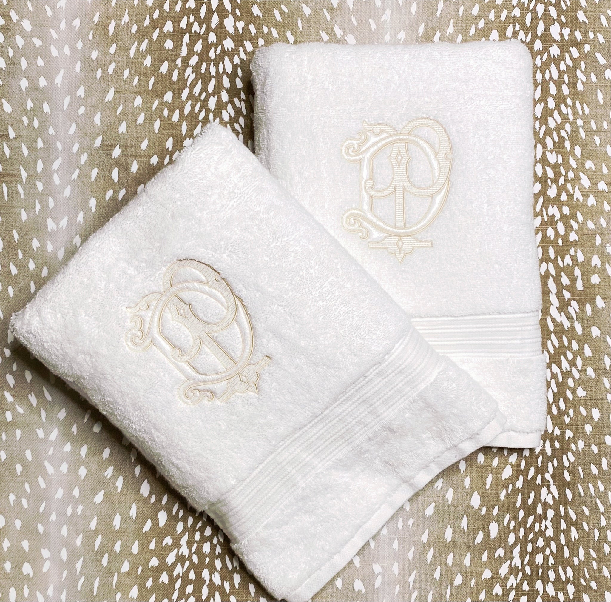 Patricia Kalevas- Set of 2 Bath Towels